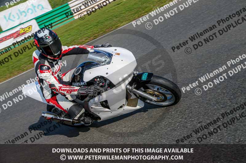 PJM Wedding Photography;enduro digital images;event digital images;eventdigitalimages;mallory park;mallory park photographs;mallory park trackday;mallory park trackday photographs;no limits trackdays;peter wileman photography;racing digital images;trackday digital images;trackday photos